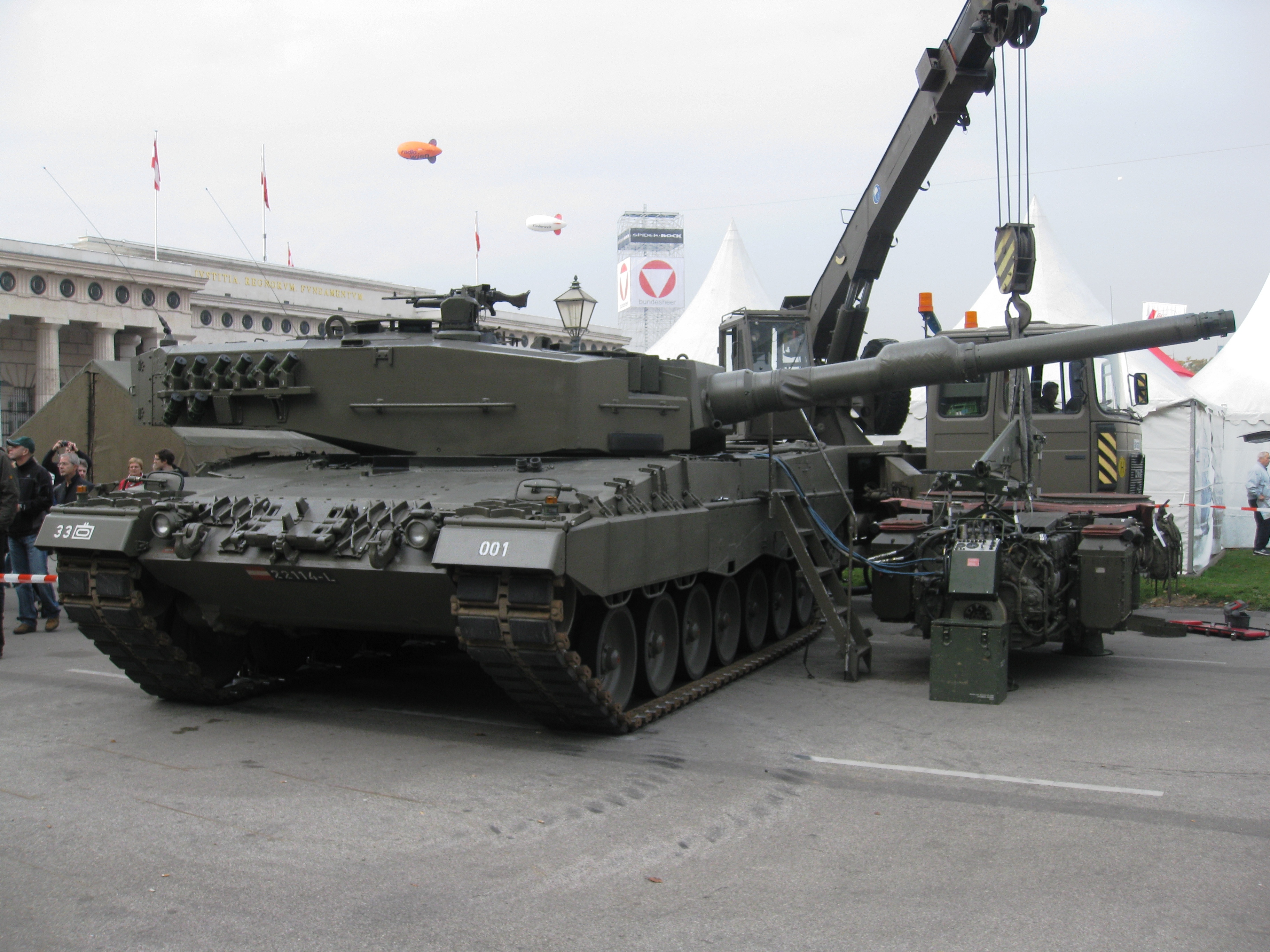 Leopard-2R1 main battle tanks