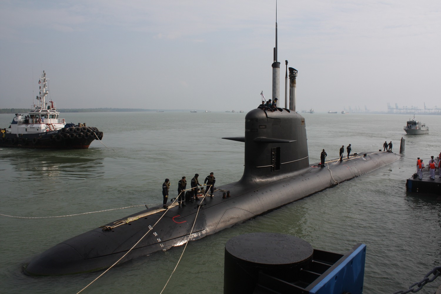 KD Tunku Abdul Rahman in the Royal Malaysian Navy base at Port Klang following delivery from France in September 2009. It is the first of two Scorpene submarines built jointly by French shipbuilder Naval Group and Spanish shipbuilder Navantia. (Wikicommons)